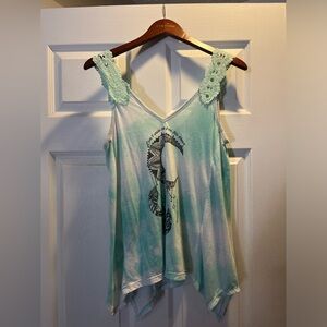 Medium, Turquoise and white tank top